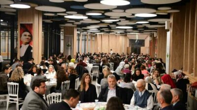 Osmangazi Belediyesi, 24 Kasım Öğretmenler Günü’nü özel etkinlikler ile kutladı.