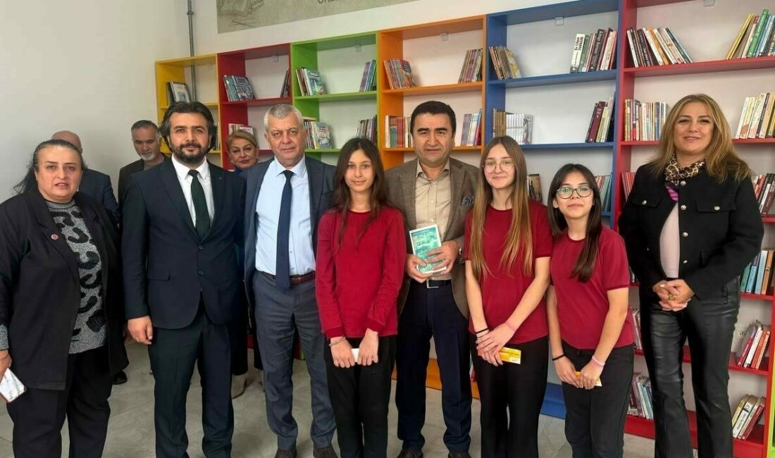 Osmangazi’den kitapla büyüyen nesillere destek Osmangazi Belediyesi, kitaba değer veren yaklaşımını bir kez daha ortaya