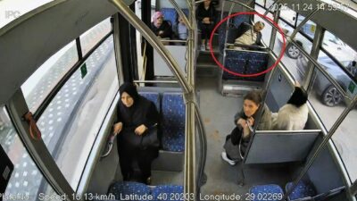 Bursa’da Büyükşehir Belediyesi otobüsü şoförü Abdurrahman Al, kullandığı araçta fenalaşan