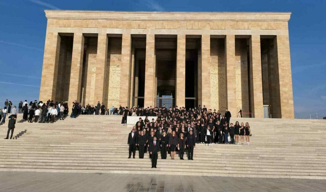 Özel Altınşehir Okulları’ndan 10 Kasım öncesi anlamlı ziyaret Bursa’da Özel Altınşehir Okulları, 10 Kasım Atatürk’ü Anma Günü öncesinde
