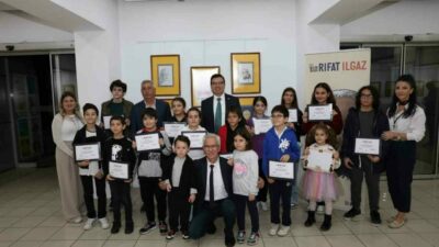 ’Yılın Yazarı Rıfat Ilgaz’ etkinlikleri çerçevesinde düzenlenen Karikatür Atölyesi sergisi