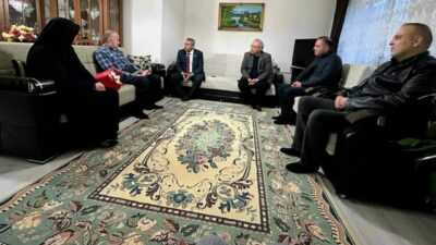 Hürriyetçi Eğitim Sendikası Bursa Şube Başkanı Selahattin Gürses, Gürcistan-Azerbaycan sınırında