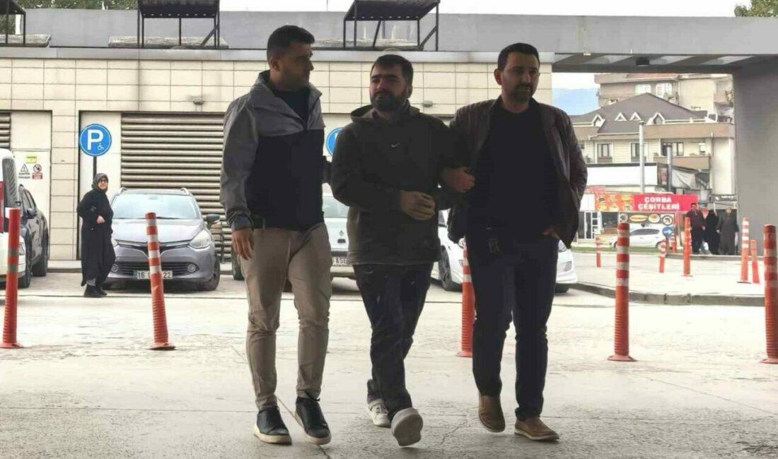 Tellerden kaçmıştı yine yakalandı Bursa’nın İnegöl ilçesinde, açık cezaevinin tellerinden tırmanarak kaçan M.B., polis