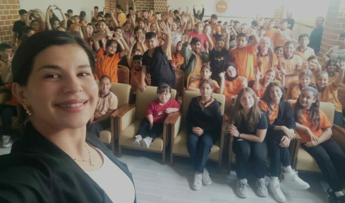 Ücretsiz, sağlıklı beslenme danışmanlığı büyük ilgi gördü Karacabey Belediyesi, vatandaşların sağlıklı beslenme alışkanlıkları kazanmaları için ücretsiz diyet