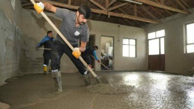 Yenişehir Belediyesi Süleymaniye Mahallesi’ne yeni bir düğün salonu kazandırıyor. Yenişehir