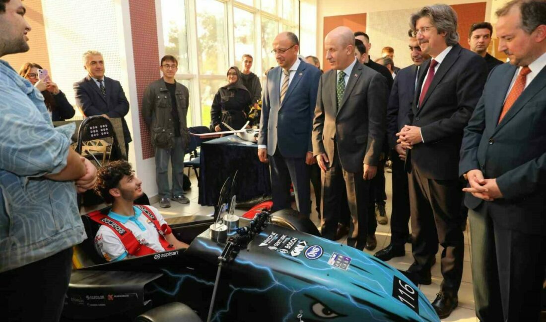 YÖK Başkanı Özvar: “Yükseköğretim Kalite Kurulu, Avrupa Yükseköğretim Alanında Kalite Güvencesi bağlamında sınır ötesi akreditasyon yapma yetkisine kavuştu” Yükseköğretim Kurulu (YÖK) Başkanı Erol Özvar, Yükseköğretim Kalite Kurulunun Avrupa