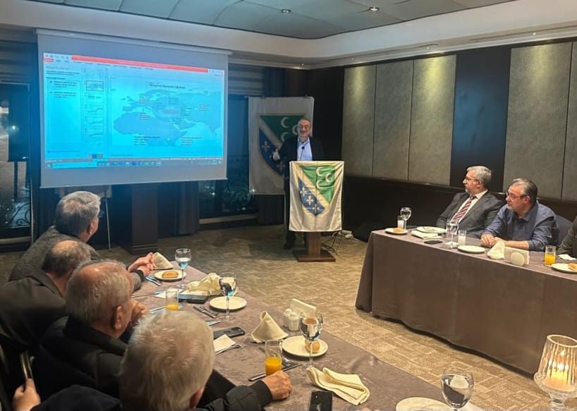 Boşnak Dostlar Grubu’nda Ekonomi Zirvesi Boşnak Dostlar Grubu, 2025 yılı buluşmalarını Ekonomi zirvesi ile tamamladı.