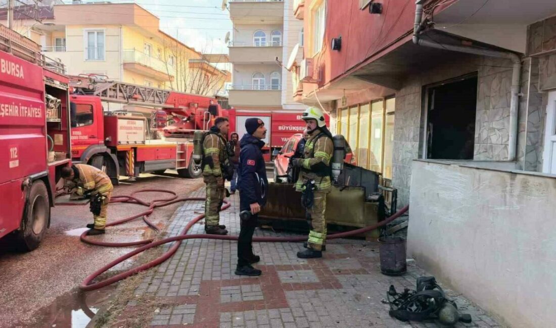 Bursa’nın İnegöl ilçesinde apartman dairesinde yangın çıktı. Yangın saat 14.00