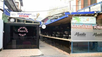 Osmangazi Belediyesi, tarihi Arap Şükrü Sokağı’nda kamu yolunu işgal eden