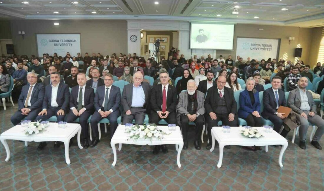 BTÜ’de yapay zekâ sempozyumu: “Gelişen yapay zekâ değil insan zekâsıdır” BTÜ’de düzenlenen “Doç. Dr. Şakir Kocabaş Anısına: Bir Öncünün İzinde