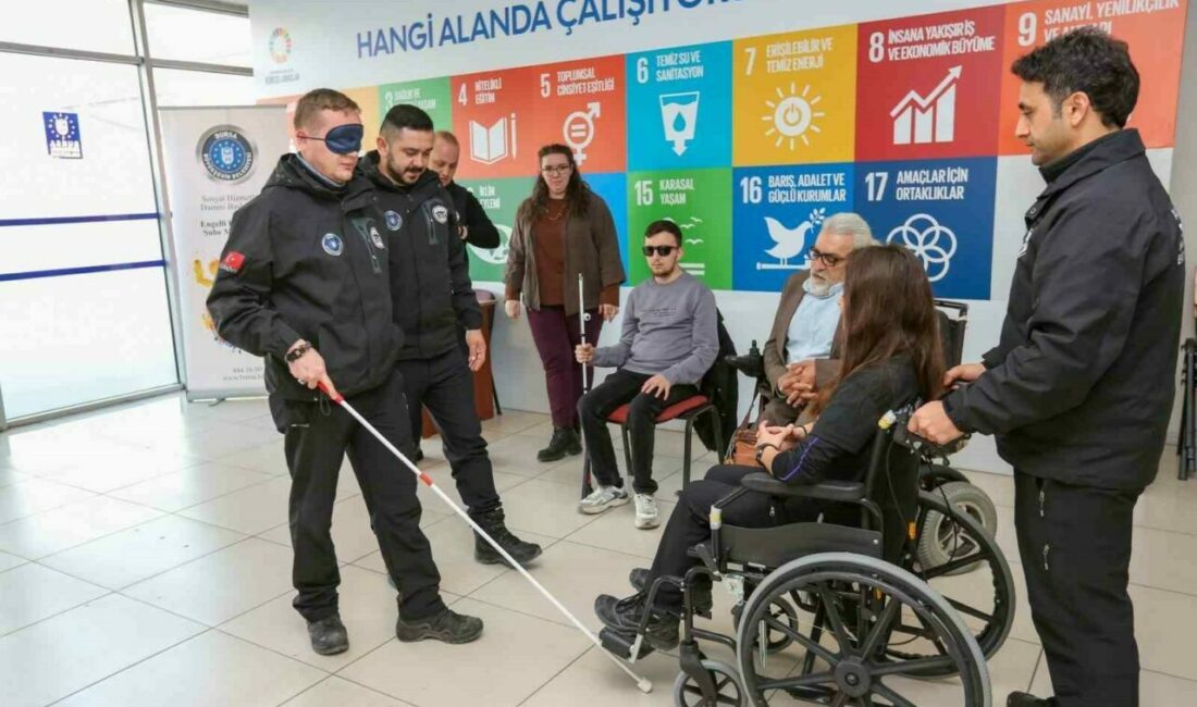 Bursa afetlere engelsiz hazırlanıyor Bursa Büyükşehir Belediyesi bünyesinde personelin gönüllü katılımıyla kurulan Bursa Acil