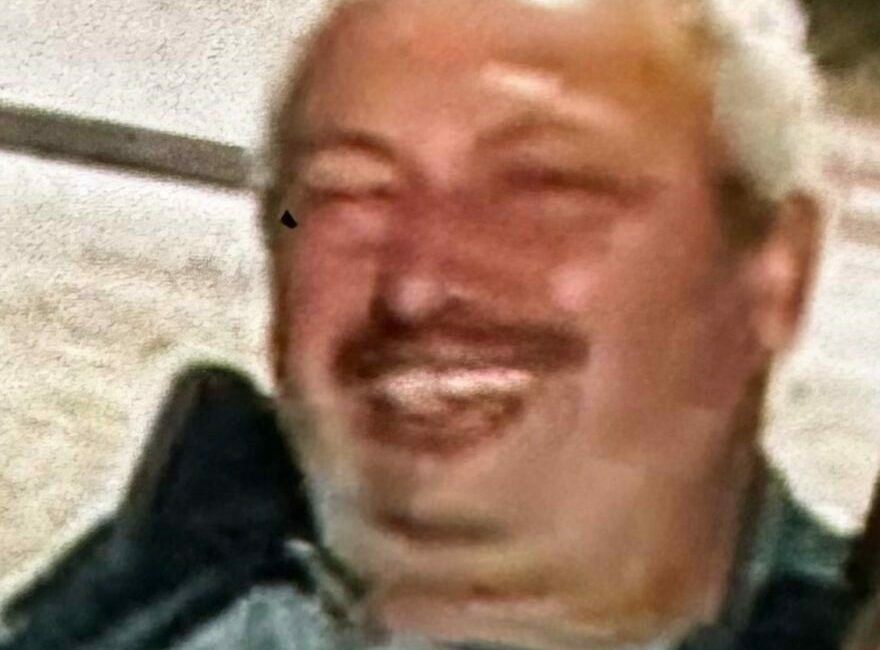 Bursa’da çatı katında baba, odada kızı ölü bulundu: Soruşturma derinleşiyor Bursa’nın Yıldırım ilçesinde bir binada baba ve kızının evlerinde ölü