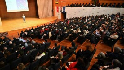 Bursa Büyükşehir Belediyesi tarafından ‘İleriye giden yolun haritasını çizmek’ temasıyla