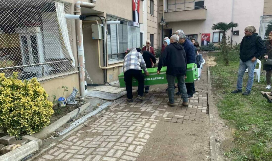 Bursa’nın Mudanya ilçesinde, evinde ölü bulunan 80 yaşındaki kadının ölümü