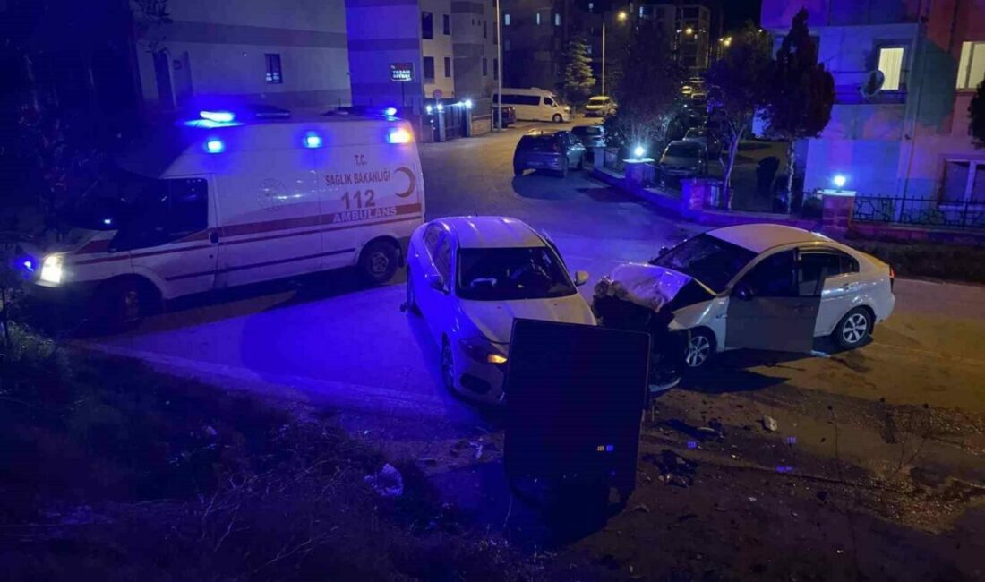 Bursa’nın Mudanya ilçesi Güzelyalı Siteler Mahallesi’nde Orhangazi Caddesi üzerinde saat