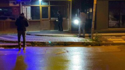 Bursa’nın İnegöl ilçesinde meydana gelen silahlı kavgada 1 kişi yaralandı.