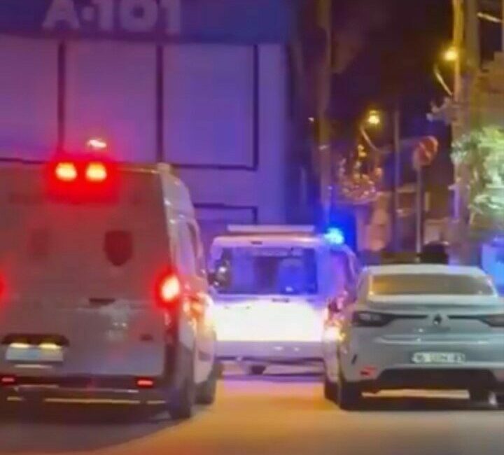 Bursa’da şüpheli ölüm: Baba ve kızı evde ölü bulundu Bursa’nın Osmangazi ilçesinde bir evde baba ve kızının ölü bulunmasıyla