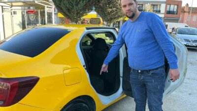 Bursa’da 9 yıldır taksicilik yapan 1 çocuk babası Semih Korkmaz