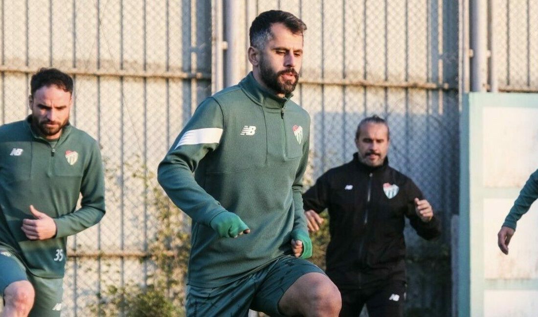 Bursaspor, TFF 2. Lig’in 15. haftasında sahasında ağırlayacağı Ankara Demirspor