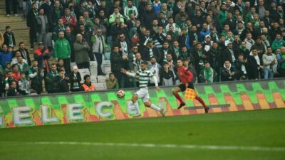 TFF 2. Lig Kırmızı Grup 17. hafta maçında Bursaspor, Atatürk