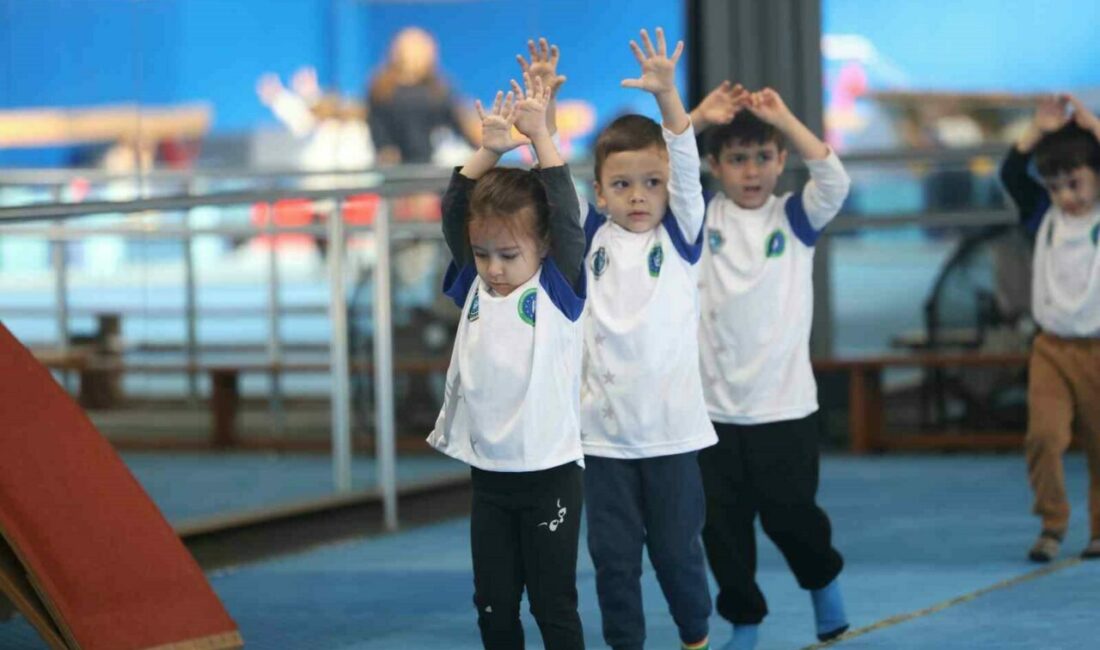 Büyükşehirle sağlıklı nesiller Bursa Büyükşehir Belediyesi’nin Kış Spor Okulları’nda üçüncü dönemin ardından sertifikalarını