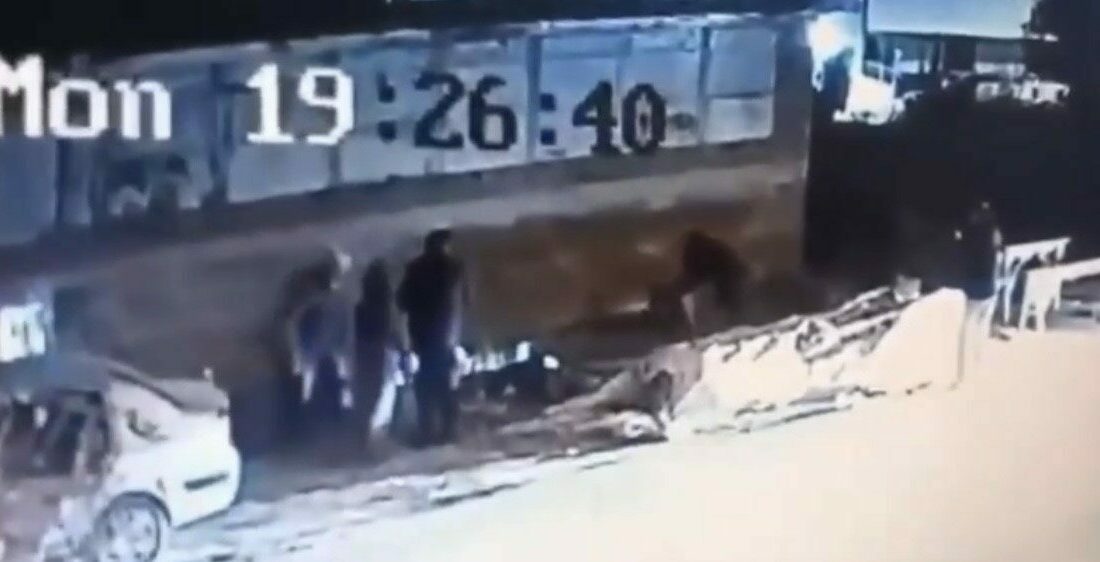 Bursa’nın Osmangazi ilçesinde başıboş bir köpeğin saldırısı sonucu 3 kişi