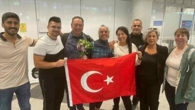 Dünyanın ikinci en yüksek dağı olan Çin ve Pakistan sınırındaki