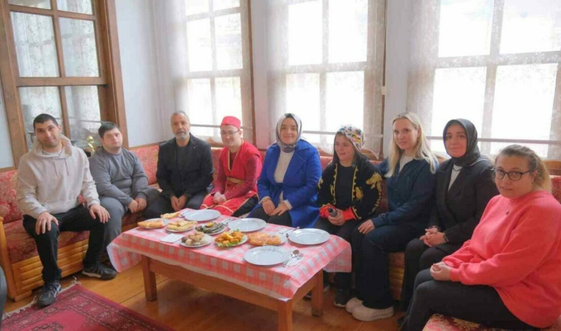 Engelli öğrenciler unutulmaz bir gün yaşadı İnegöl Belediyesi Engelsiz Yaşam Merkezinde Tutum, Yatırım ve Türk Malları