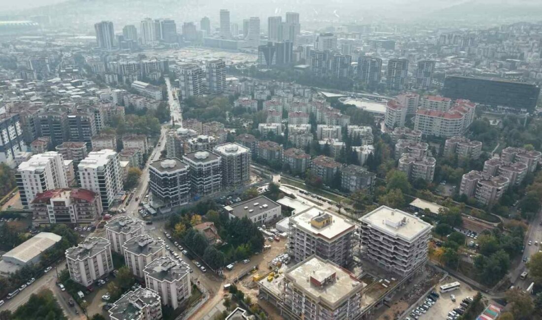 Faizler yükselince, yatırımcı altın ve dövize kaçtı Faiz oranlarının yüksek olmasıyla birlikte gayrimenkul yatırımı yapmayan herkesin döviz,