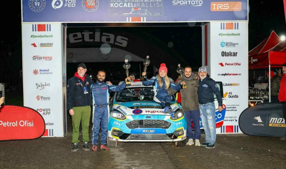 Geçen sene taklalar attığı yarışı, bu sene zirvede bitirdi Dünyanın ilk ve tek engelli kadın ralli pilotu Kübra Denizci