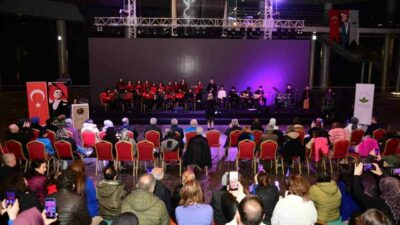 Kültür ve sanat faaliyetlerine büyük önem vererek, gelecek nesillere ışık