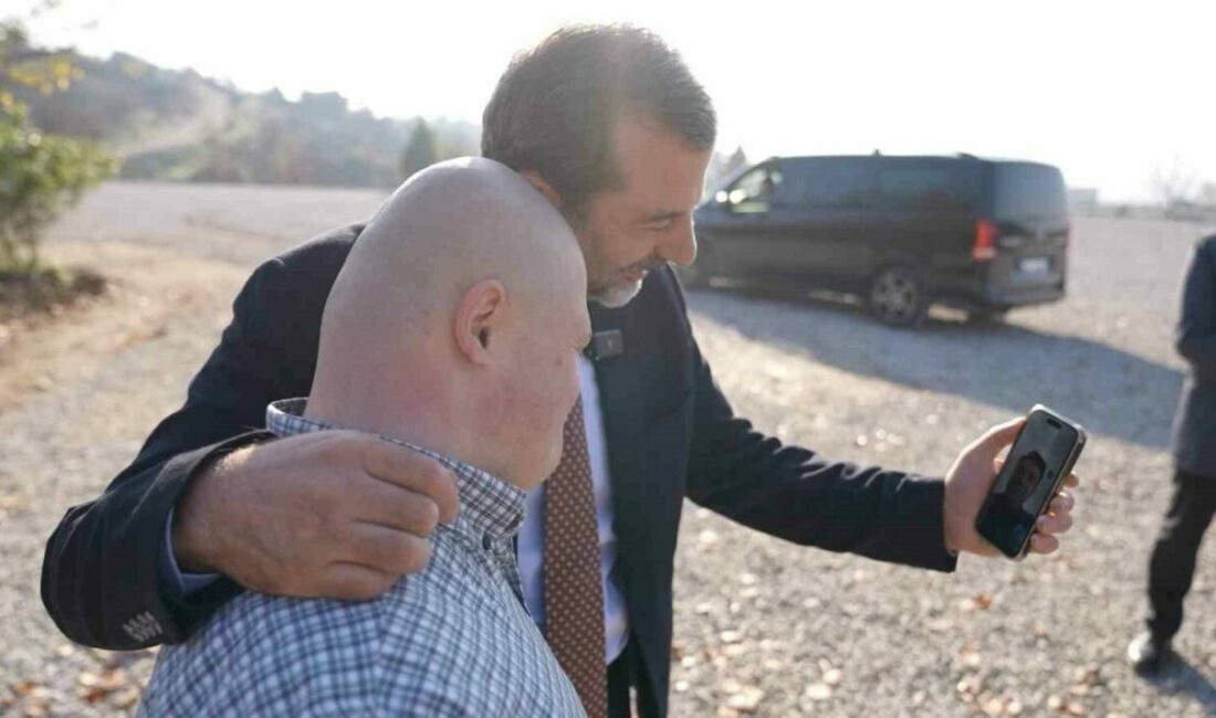 Gürsu Belediye Başkanı Mustafa Işık ve Bursaspor Başkanı Enes Çelik,