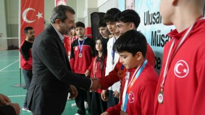 Gürsu Belediyesi, spora ve sporcuya verdiği desteği yeni başarılarla taçlandırıyor.