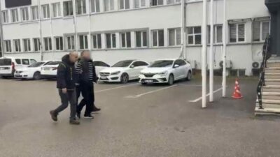 Bursa’da husumetlisini cadde ortasında silahla kovalayan ve çevredeki kalabalığa aldırış