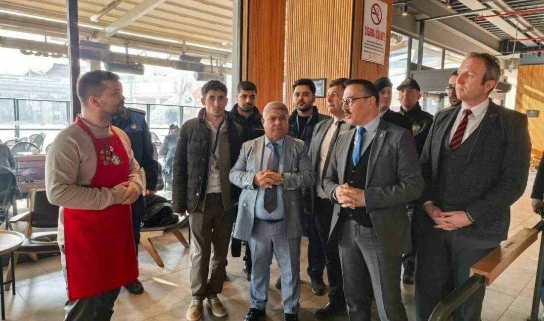 Bursa’nın İnegöl ilçesinde Kaymakam Eren Arslan ve beraberindeki heyetle kafelerde