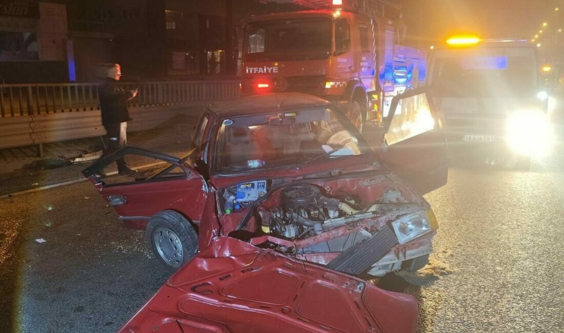 İnegöl’de kontrolden çıkan otomobil bariyerlere çarptı, 1’i ağır 2 kişi yaralandı Bursa’nın İnegöl ilçesinde meydana gelen kazada kontrolden çıkan otomobil üst