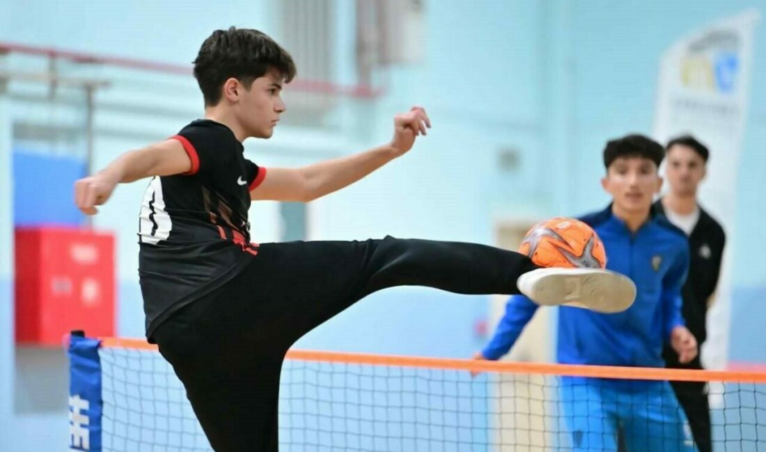 Karacabey Belediyesi tarafından gençleri spora yönlendirmek ve spor kültürünü yaygınlaştırmak