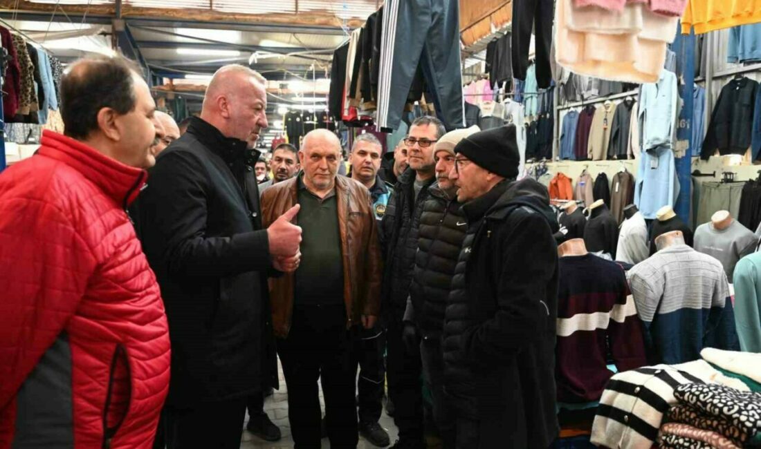 Karacabey’de belediyecilik sahada yapılıyor Vatandaşlarla kurduğu bire bir diyaloglarla her daim insan odaklı hizmet