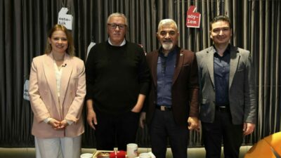 Osmangazi Belediyesi’nin düzenlediği ‘Medya Buluşmaları’ programında deneyimli gazeteciler Tayfun Çavuşoğlu