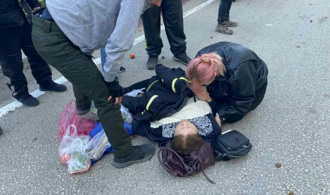 Motosikletin çarptığı kadın yaralandı Bursa’nın Mudanya ilçesinde pazardan eve dönerken motosikletin çarptığı kadın yaralandı.