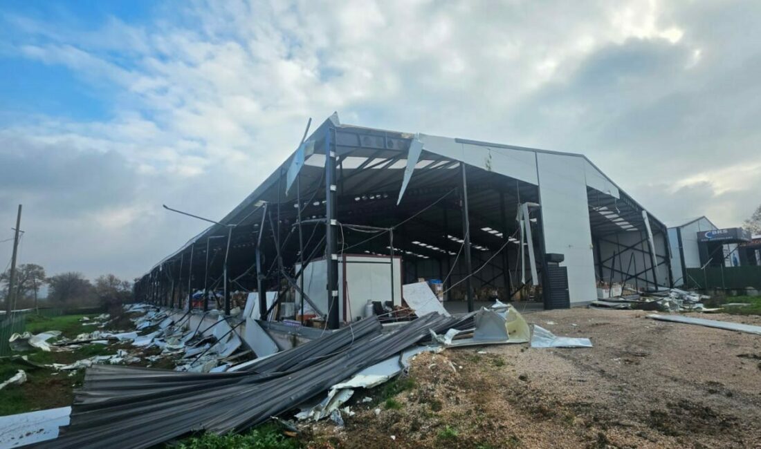 Nilüfer Belediyesi, kaçak yapılaşmaya karşı yürüttüğü kararlı mücadele kapsamında Ürünlü