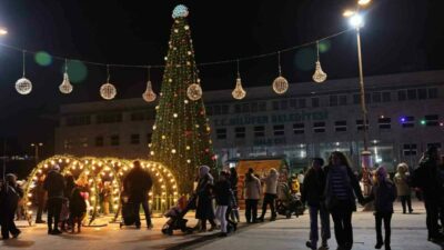 Nilüfer Belediyesi, yeni yılı Cumhuriyet Meydanı’nda kurulacak renkli bir festival