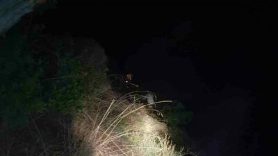 Bursa’nın Gürsu ilçesinde ormanlık alanda mahsur kalan bir kişi, itfaiye,