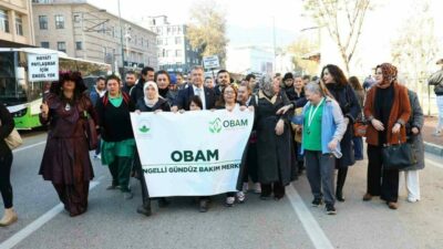 Osmangazi Belediyesi Engelli Bakım Merkezi (OBAM)’da eğitim gören ve bakım