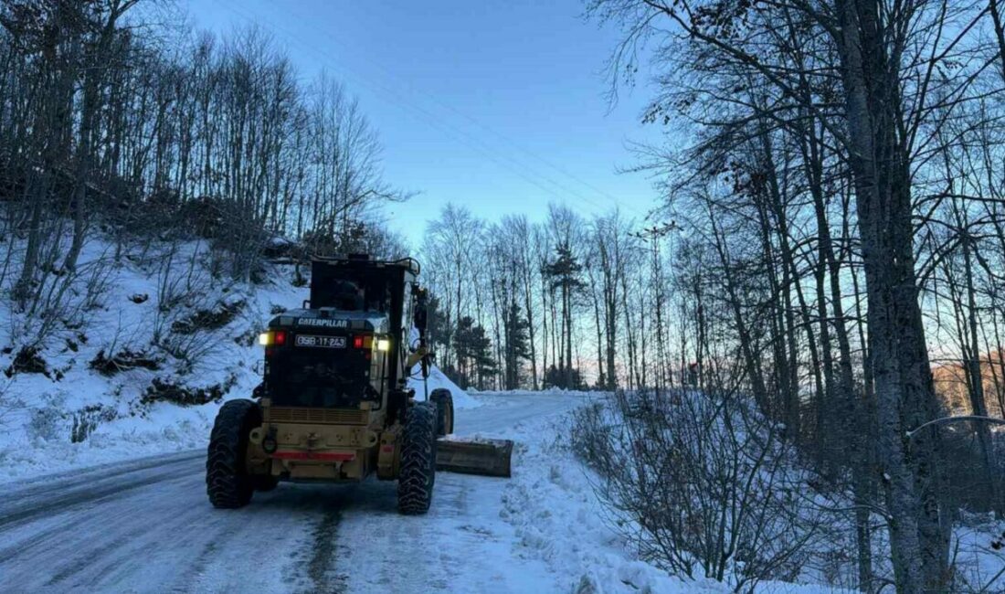 Osmangazi Belediyesi, olumsuz hava şartlarının ulaşımı aksatmaması ve sürücü güvenliğinin