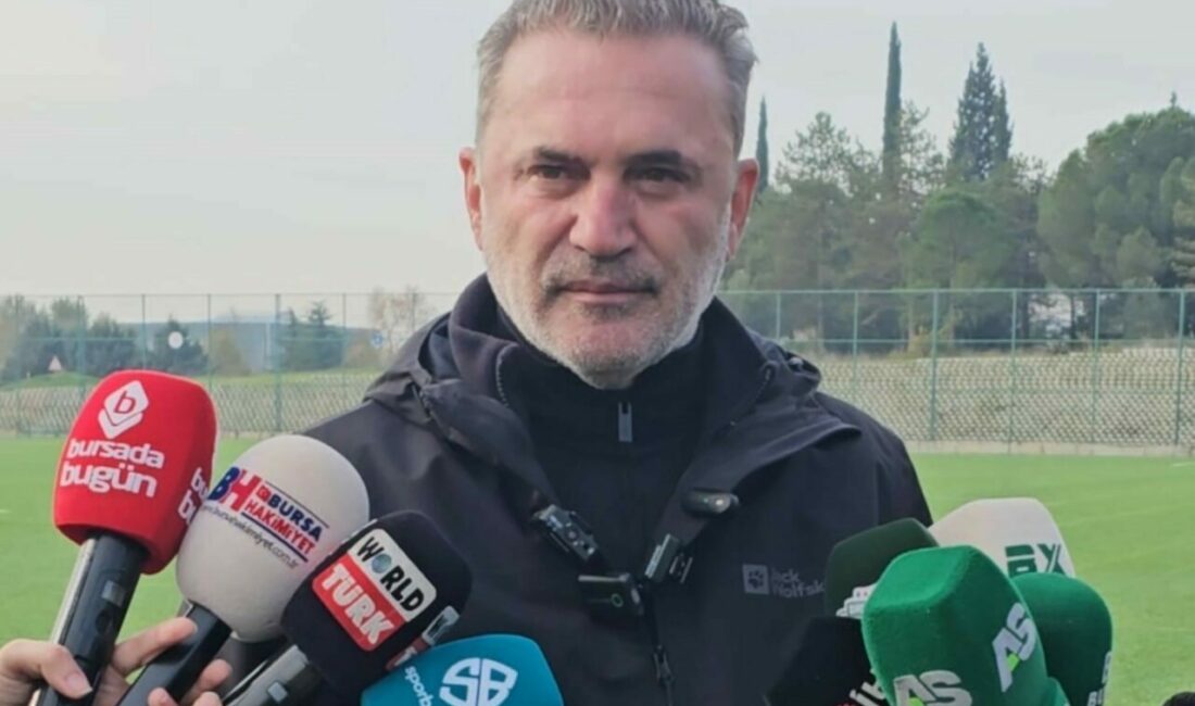 Teknik Direktör Tahsin Tam, lider Mardin 1969 Spor karşılaşması öncesi