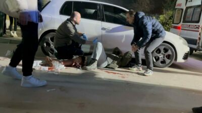 Bursa’nın Nilüfer ilçesinde küçük basketbolcuların bekleme salonundaki koltuğun sarkan ipiyle