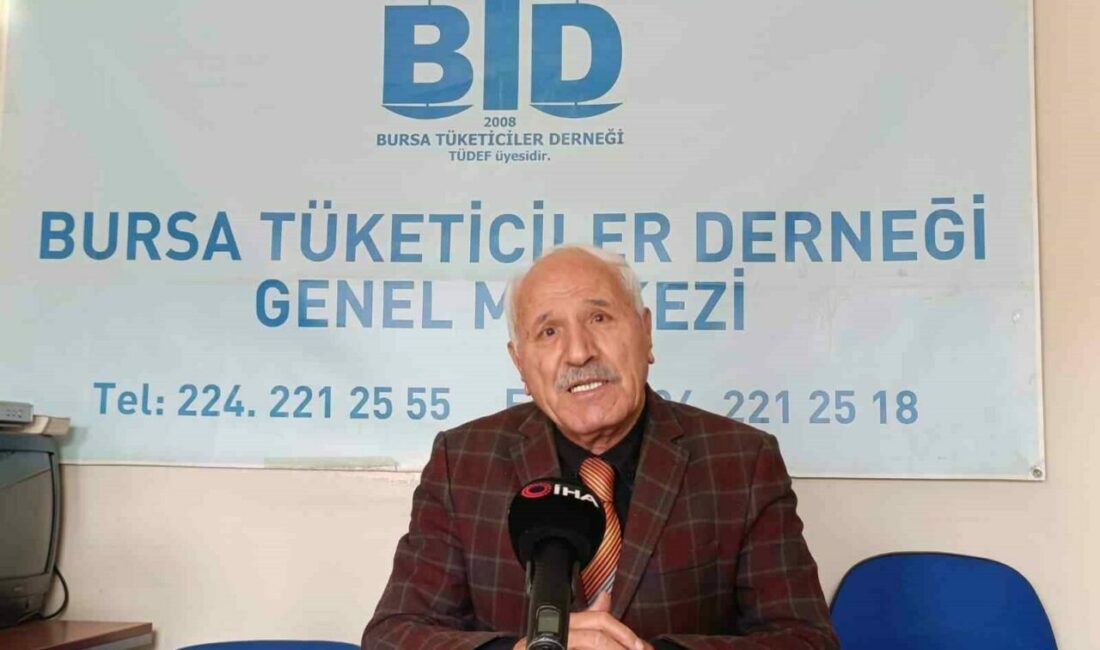 Banka müşterilerine çeşitli harcamalar karşılığında tanımlanan para puanların yıl sonunda