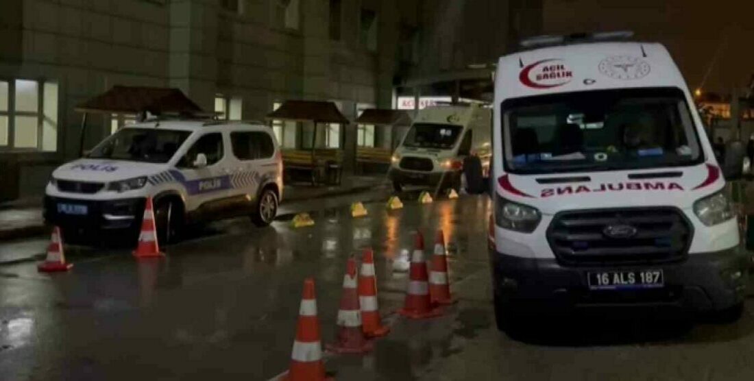 Uludağ’da yaralı bulunan gencin tedavisi sürüyor Uludağ’da kaybolan ve yaralı halde dere yatağından bulunan Alperen Nar,
