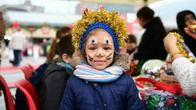 Her gün yeni aktivitelerle Bursalıların eğlence durağı olan Osmangazi Meydanı’ndaki